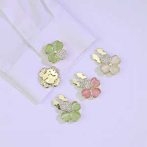 Clover Button